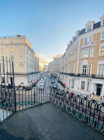 St. George'S Apartments London Ngoại thất bức ảnh